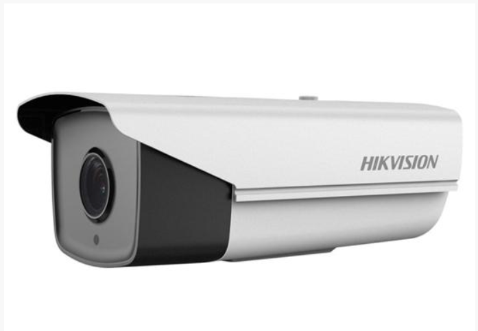 高(gāo)空(kōng)抛物(wù)監控攝像頭